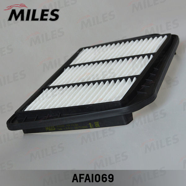 Фильтр воздушный CHEVROLET LACETTI 03 AFAI069 (FILTRON AP0826, MANN C3028) AFAI069